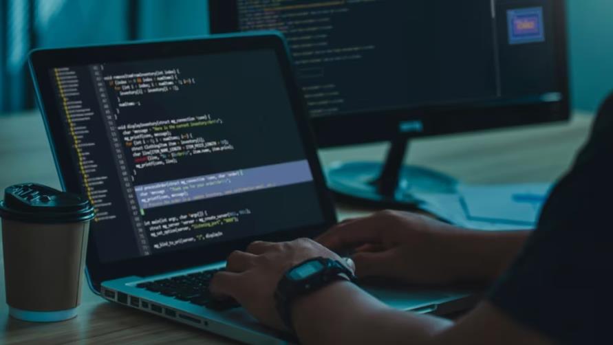 竹山县网站建设从业者必看：一个网页开发人员需掌握多少种编程语言？